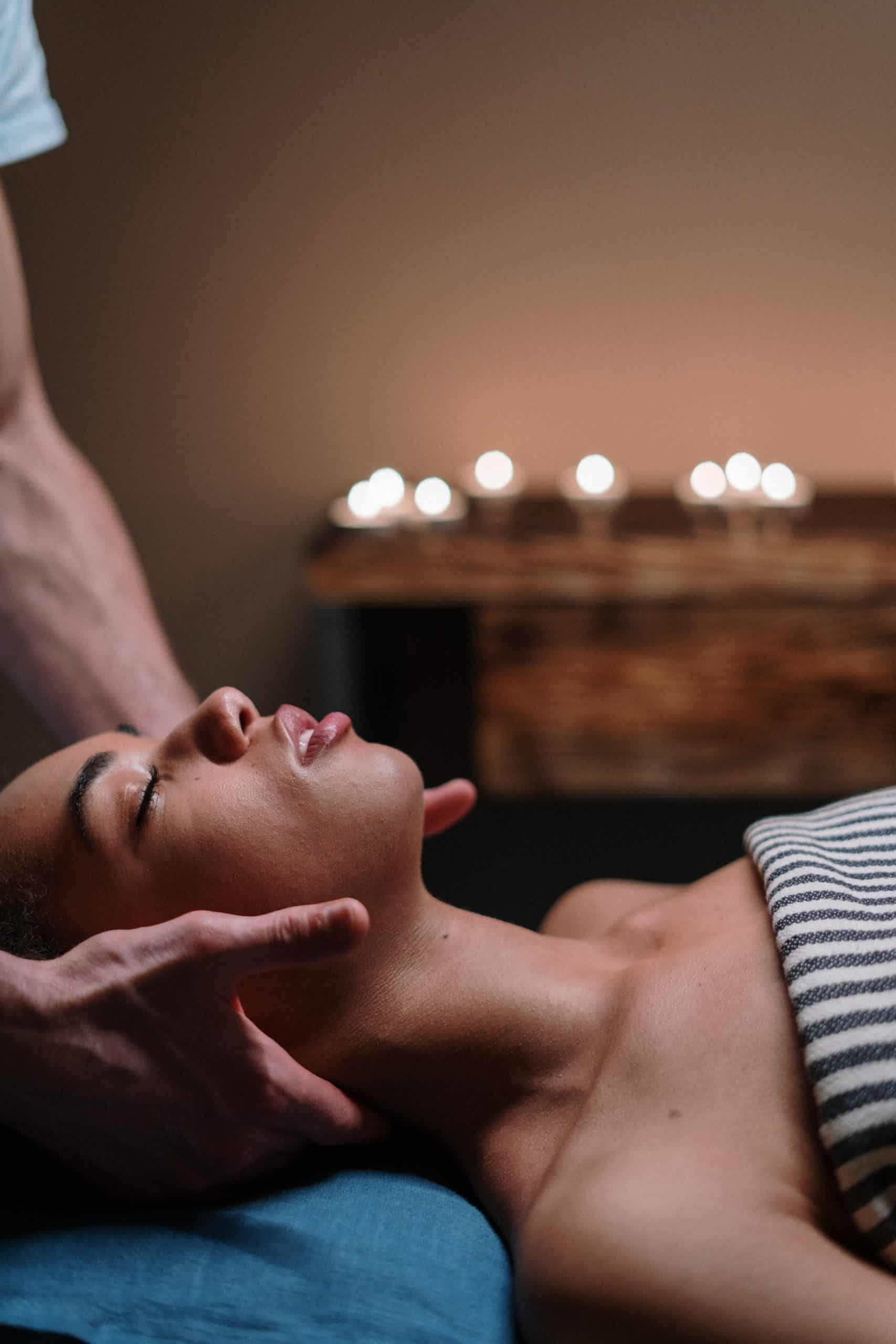 The Benefits of CBD Massage Oil for Pain Relief
