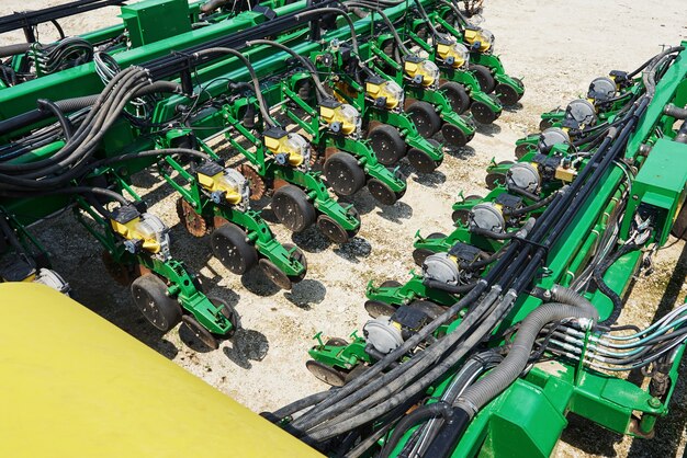 Maximizing Harvest Efficiency with Innovative Header Attachments