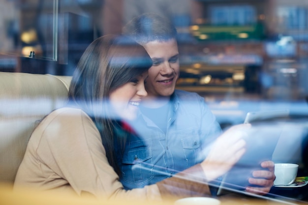 Enhancing Communication Efficiency with Modern Messaging Solutions