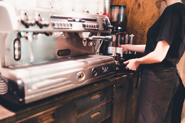 Maximizing Efficiency with Modern Gas Coffee Roasters