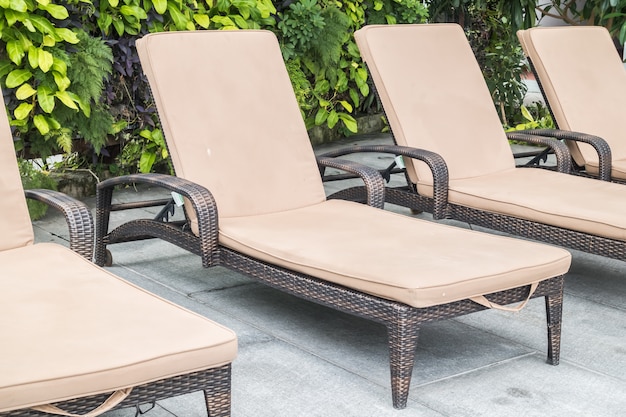 Creating the Perfect Outdoor Oasis: Tips for Choosing the Right Garden Chairs