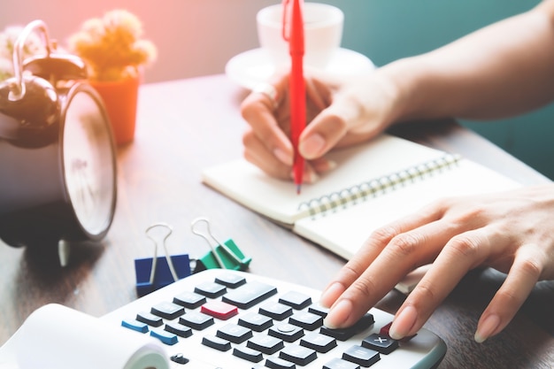 Maximizing Tax Benefits Through Expert Bookkeeping